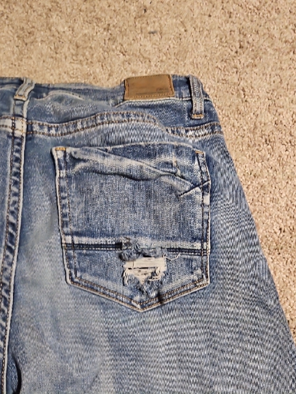 BKE Payton Light Wash Women's Slim Bootcut Jeans - Picture 6 of 6